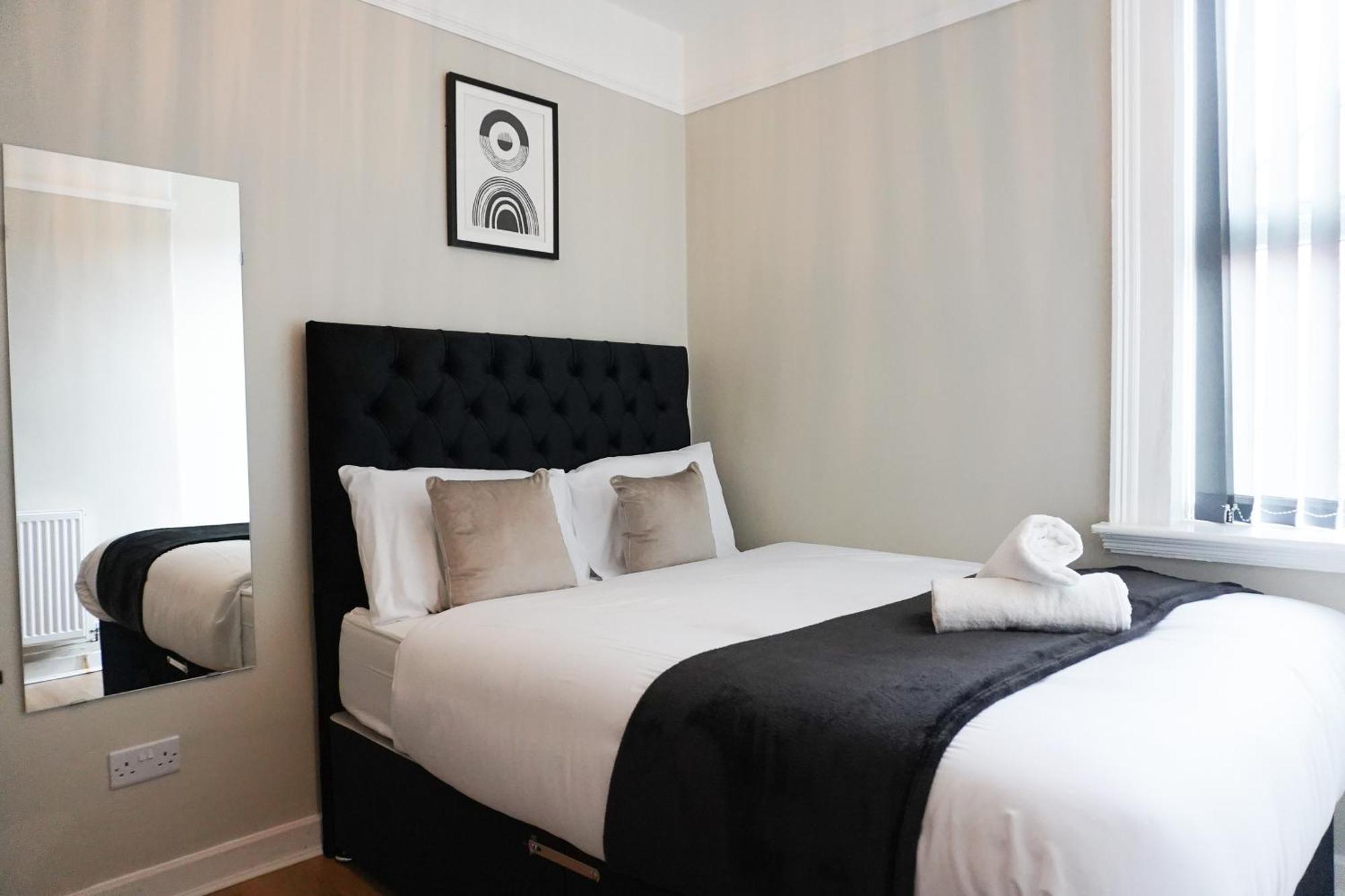 2 Bedroom House 10 Mins To City Centre & Albert Dock Liverpool Extérieur photo